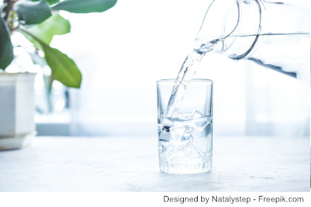 wasserglas mit Trinkwasser - Habe ich Aluminium in meinem Wasser ?
